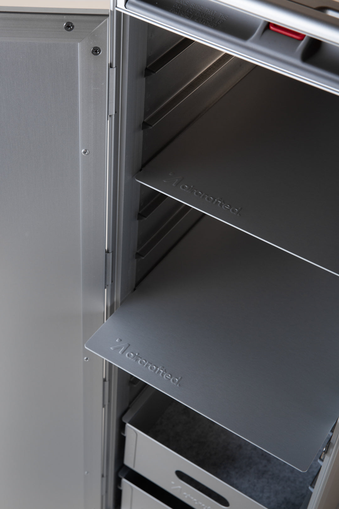 Aluminum shelf